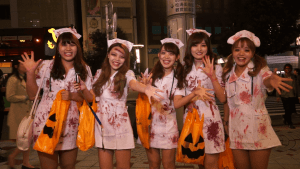 Halloween ở Shibuya Tokyo Nhật Bản khong gianh cho nguoi yeu tim