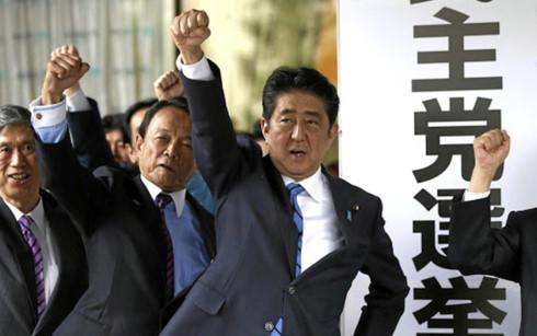 Ông Abe tiếp tục làm thủ tướng Nhật Bản