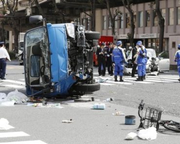 Nhật Bản: Ô-tô đâm vào người đi đường khiến 10 người thương vong