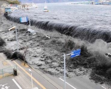 Nhật Bản lo ‘siêu’ động đất tấn công, đoạt mạng 200.000 người