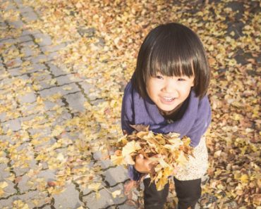 Quy tắc ứng xử của trẻ tiểu học Nhật Bản làm khó cả người lớn