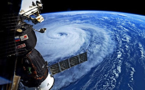 Nhật Bản đối mặt với siêu bão mạnh nhất trong năm