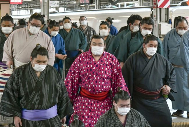 Số ca nhiễm virus corona ở Nhật Bản đã lên tới 1.023 tính đến ngày 5/3. Ảnh: Reuters.